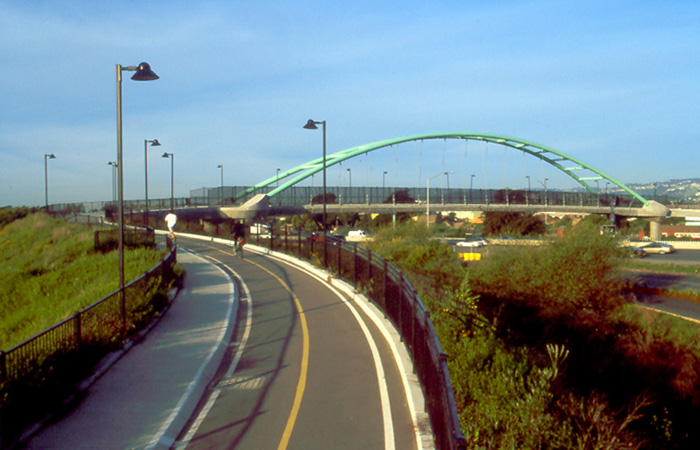 I-80 Pedestrian/Bicycle Overcrossing